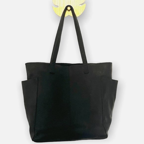 Duluth Trading Co Handbags - Duluth Trading Lifetime Leather Tote, Genuine Cowhide, Black, EUC, Zip Top, Lrg